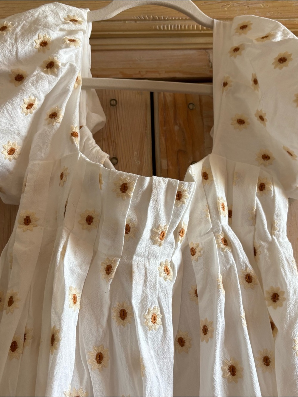 Emory Park Cream Dress with Mustard Daisy Embroidery - Picture 2 of 14